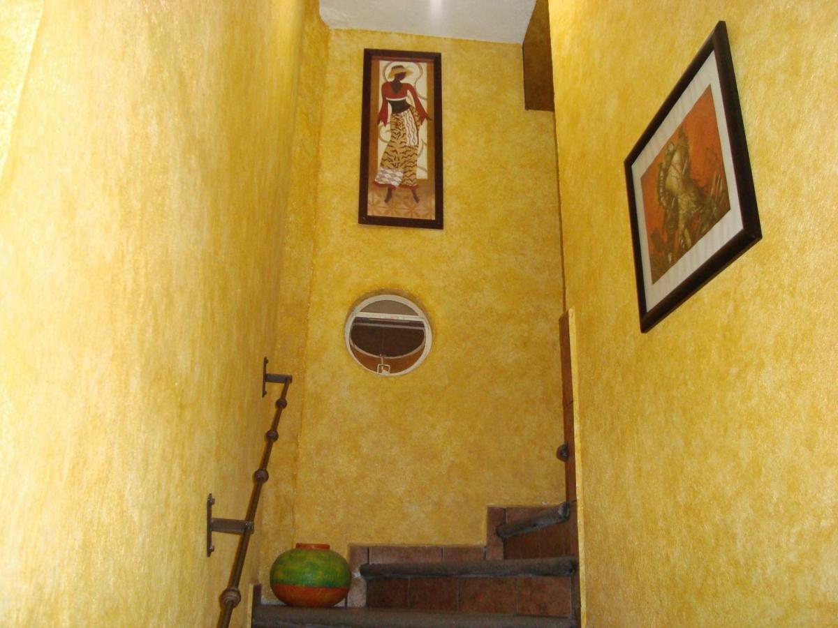 Posada La Natividad Tepoztlán Buitenkant foto